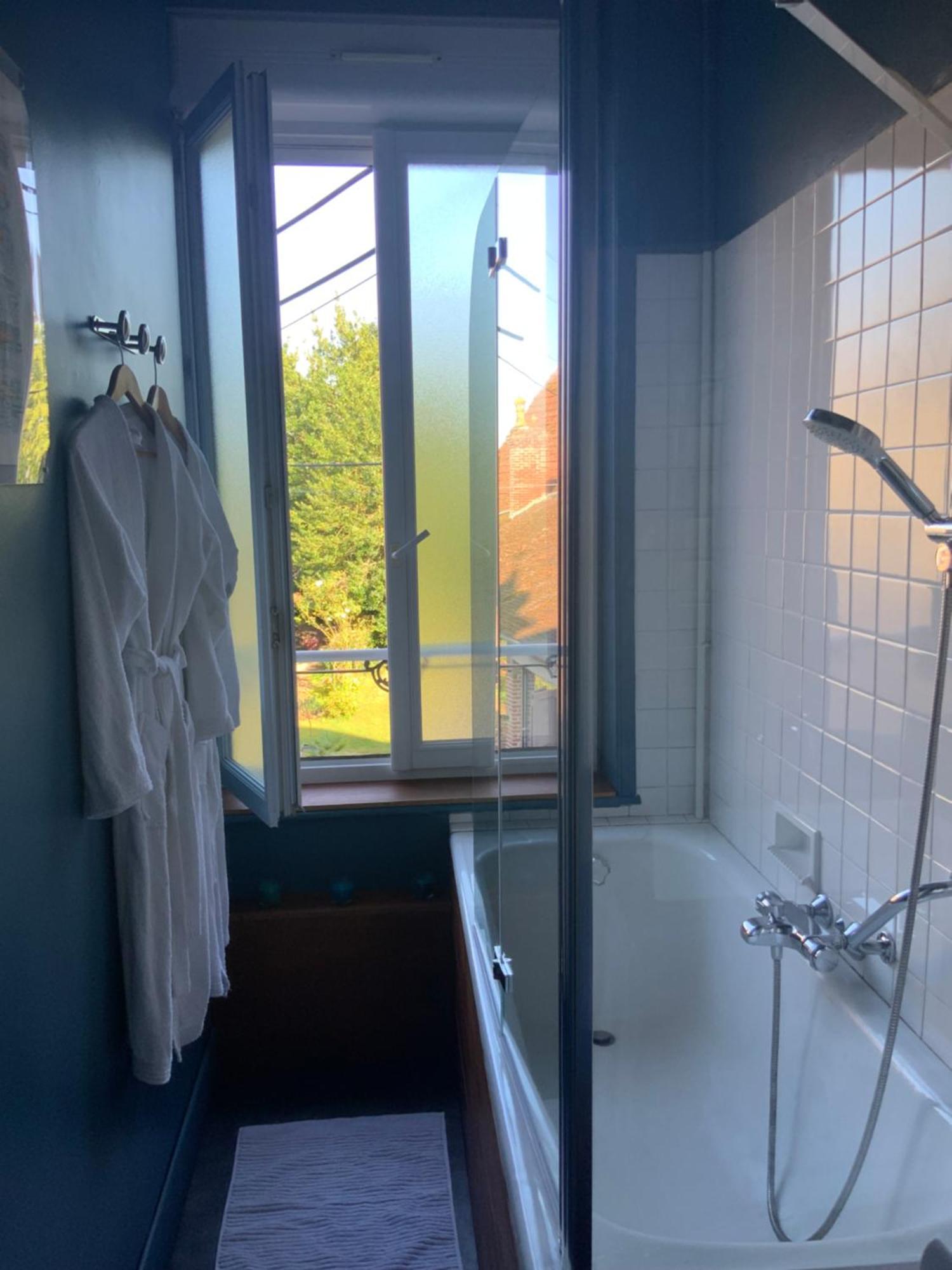 Bed and Breakfast Par La Dives Saint-Pierre-en-Auge Exterior foto